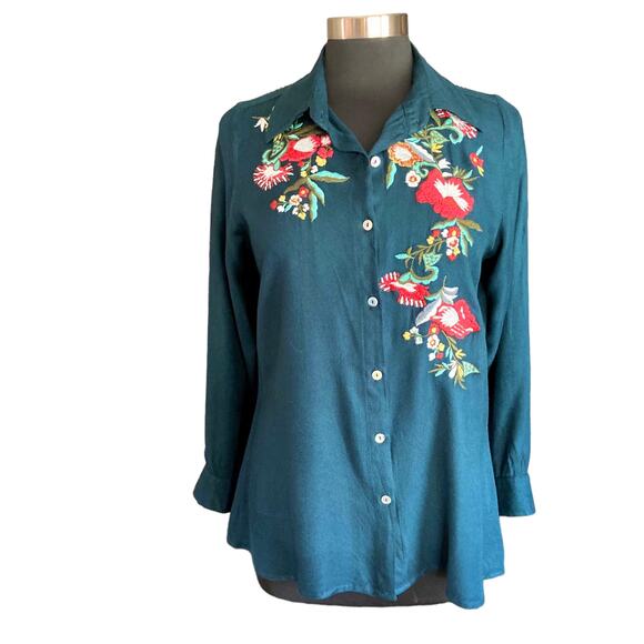 A&A Clothing Inc Button Down Shirt Heavily Embroidered Boho Contemporary SMALL - Picture 2 of 9